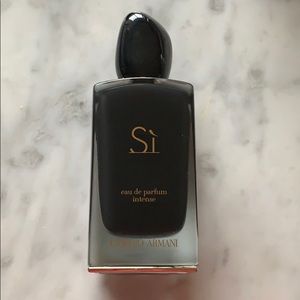 Giorgio Armani Si intense